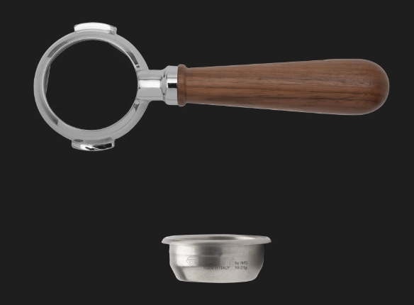 Lelit Siebträger bodenlos mit Walnussholz-Griff und Filter